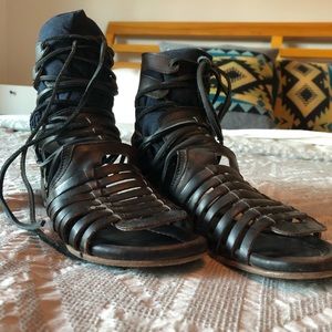 ☀️SALE!!☀️ Freebird by Steven Sanibel’s Sz. 8 🦅☀️